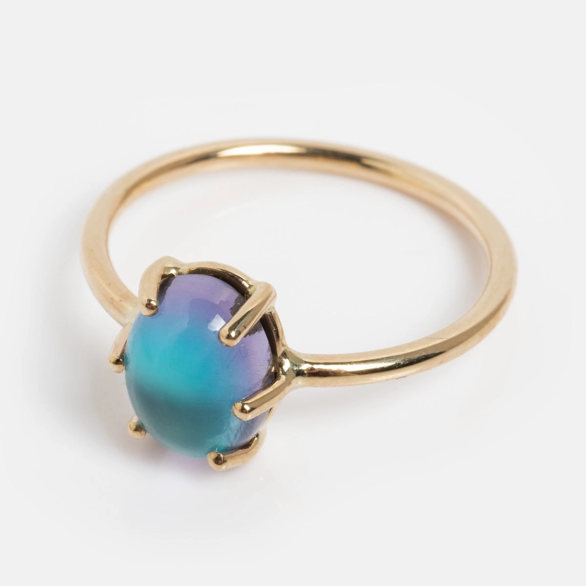 14k Blue Crush Cat's Eye Moonstone Solitaire Ring