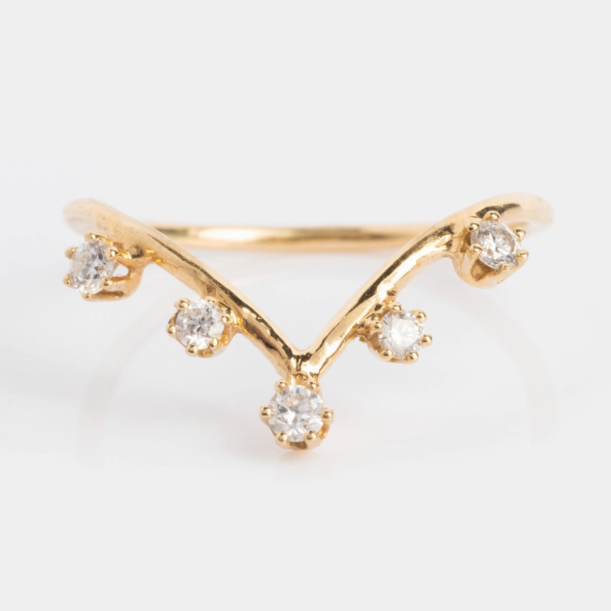 14k Diamond V Crown Ring
