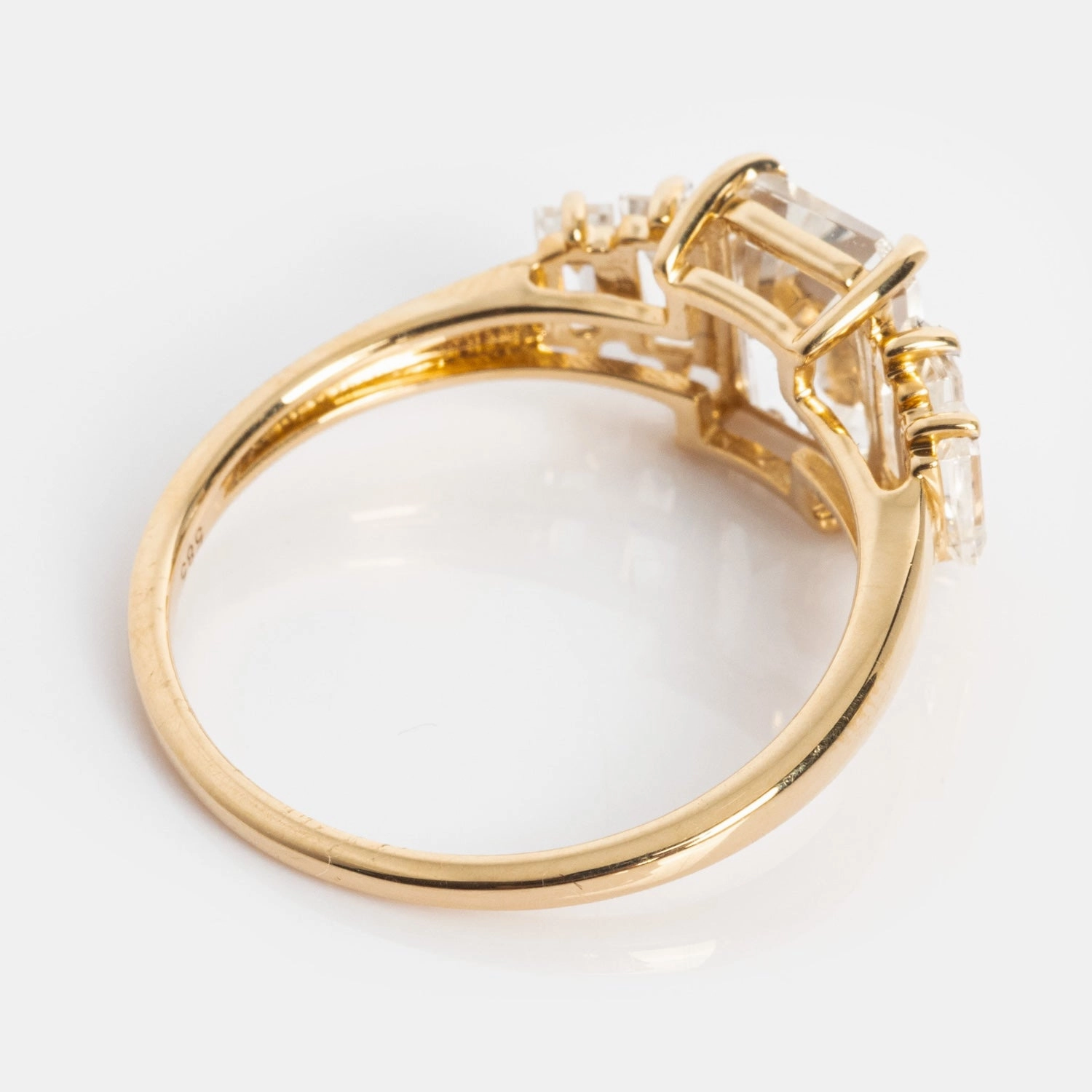 14k Graduated White Topaz Engagement Ring