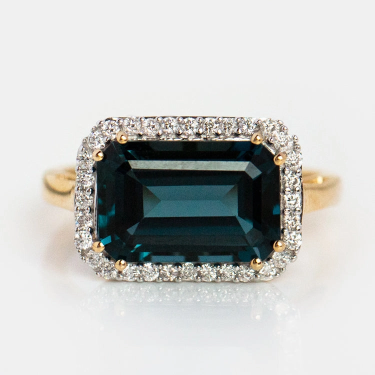 14k Solid Gold Diamond East West Baguette Ring