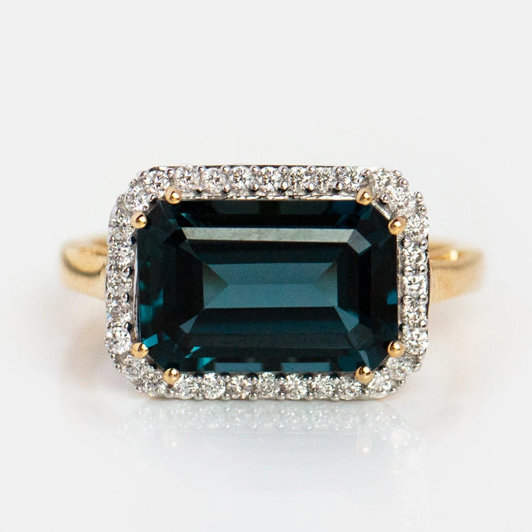 14k Solid Gold Diamond East West Baguette Ring
