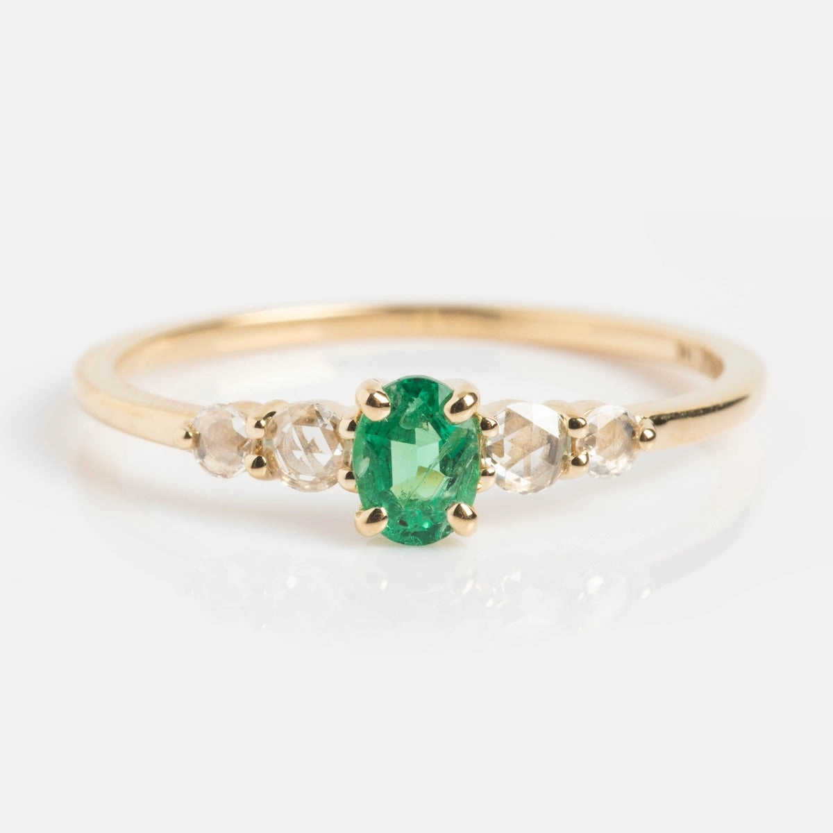 Bellatrix Oval Ring
