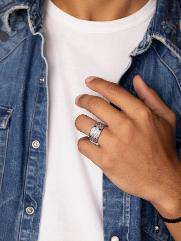 Engraved Vintage Silver Ring with Matte Onyx
