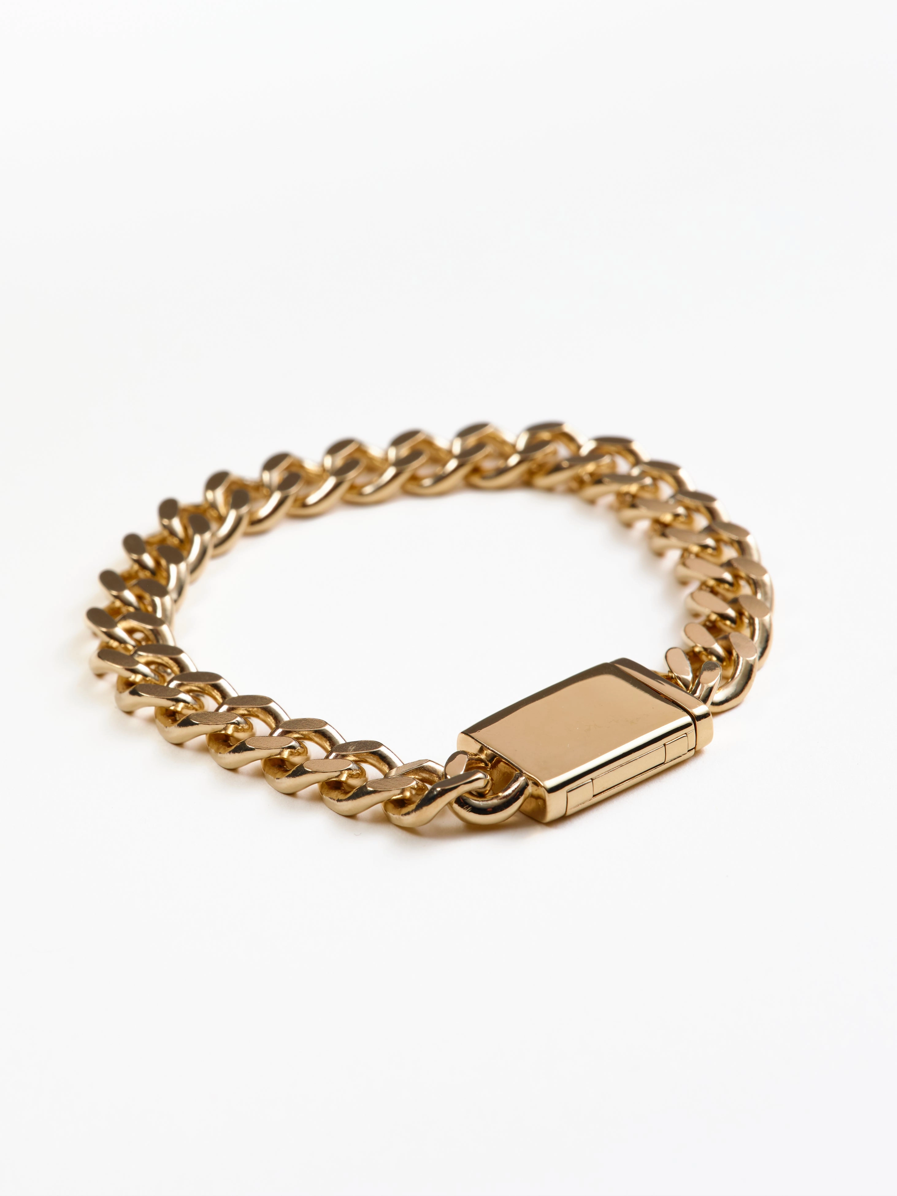 Ezra Oversized Curb Chain Bracelet