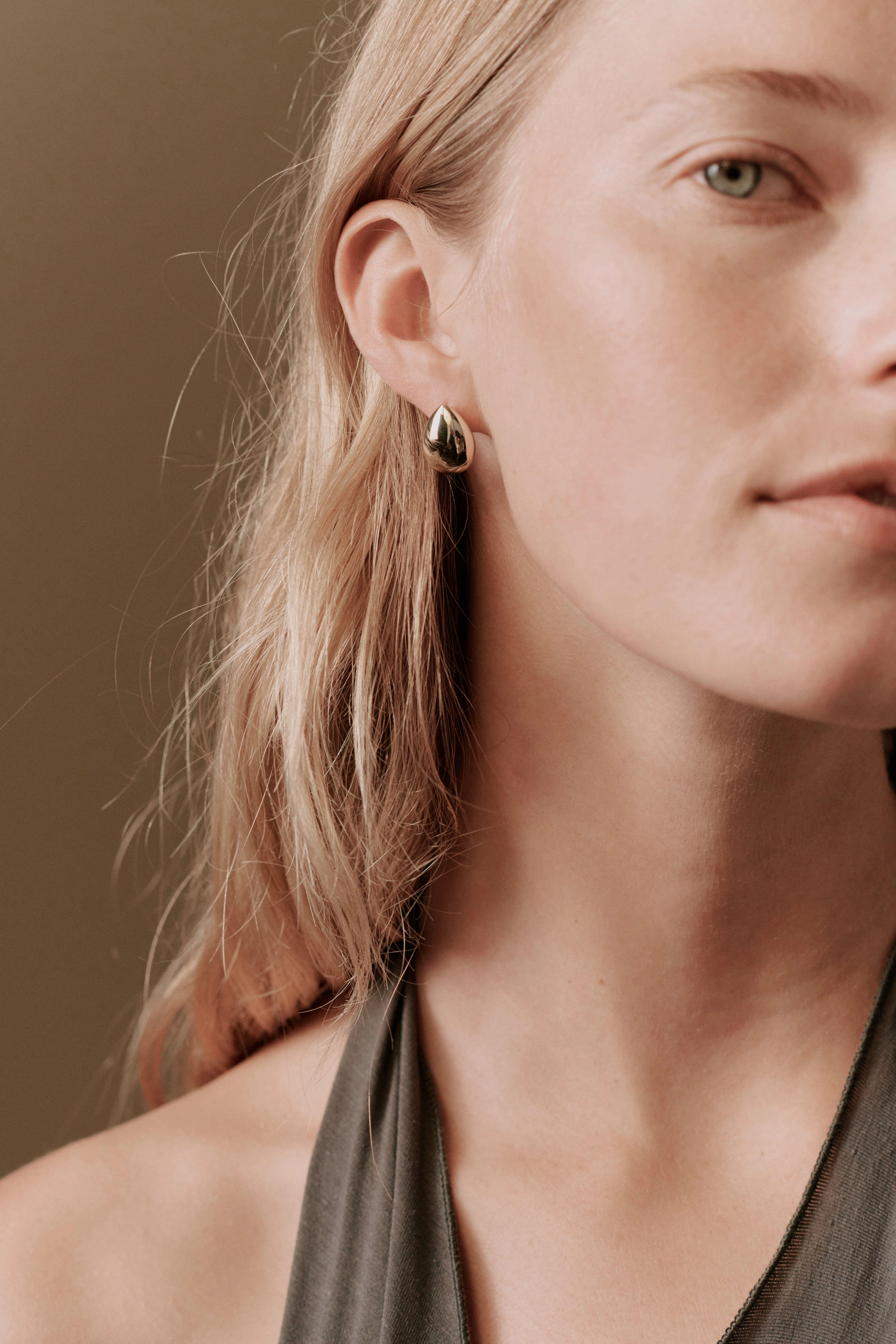 Hannah Teardrop Studs