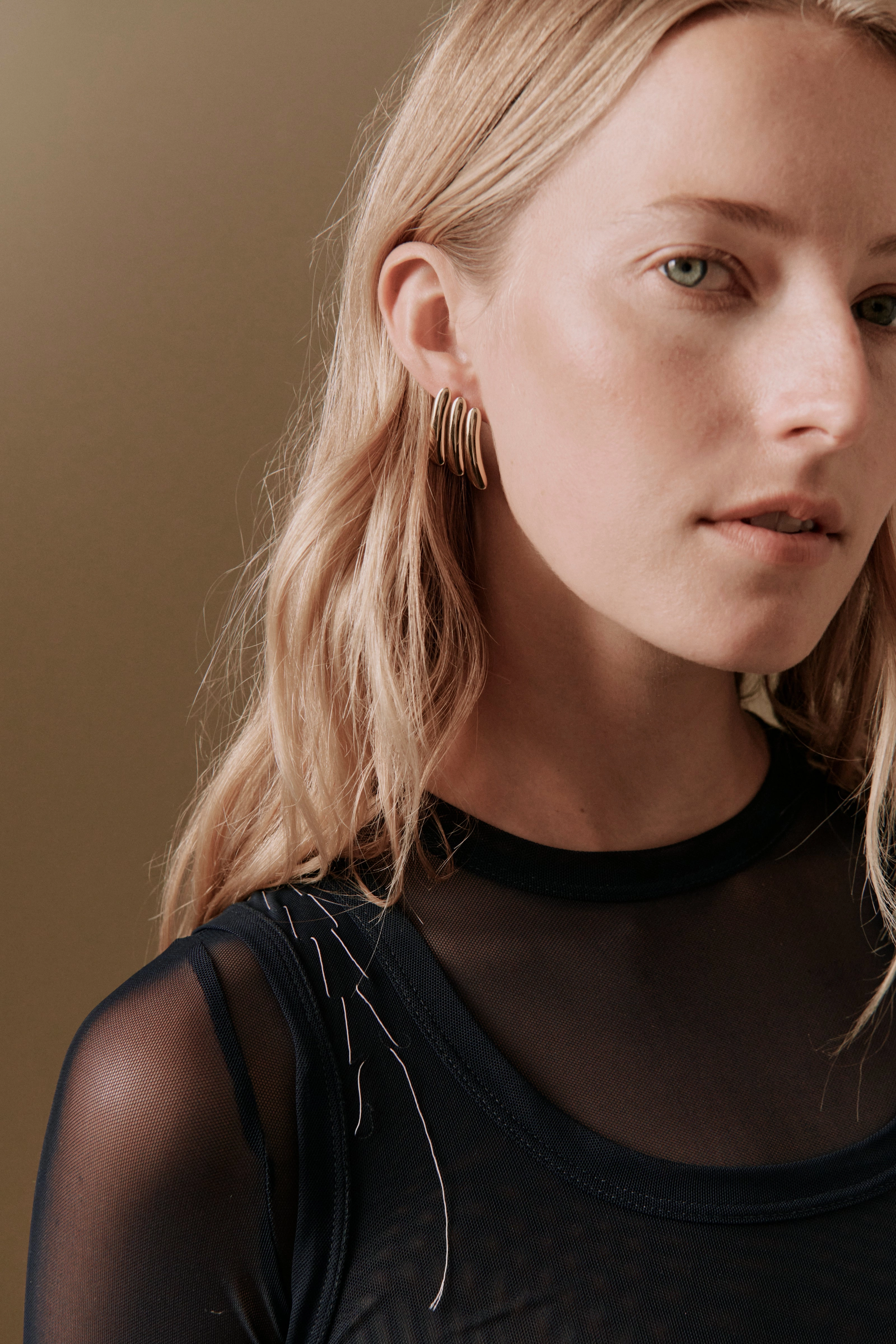 Maxime Large Ribbed Earrings
