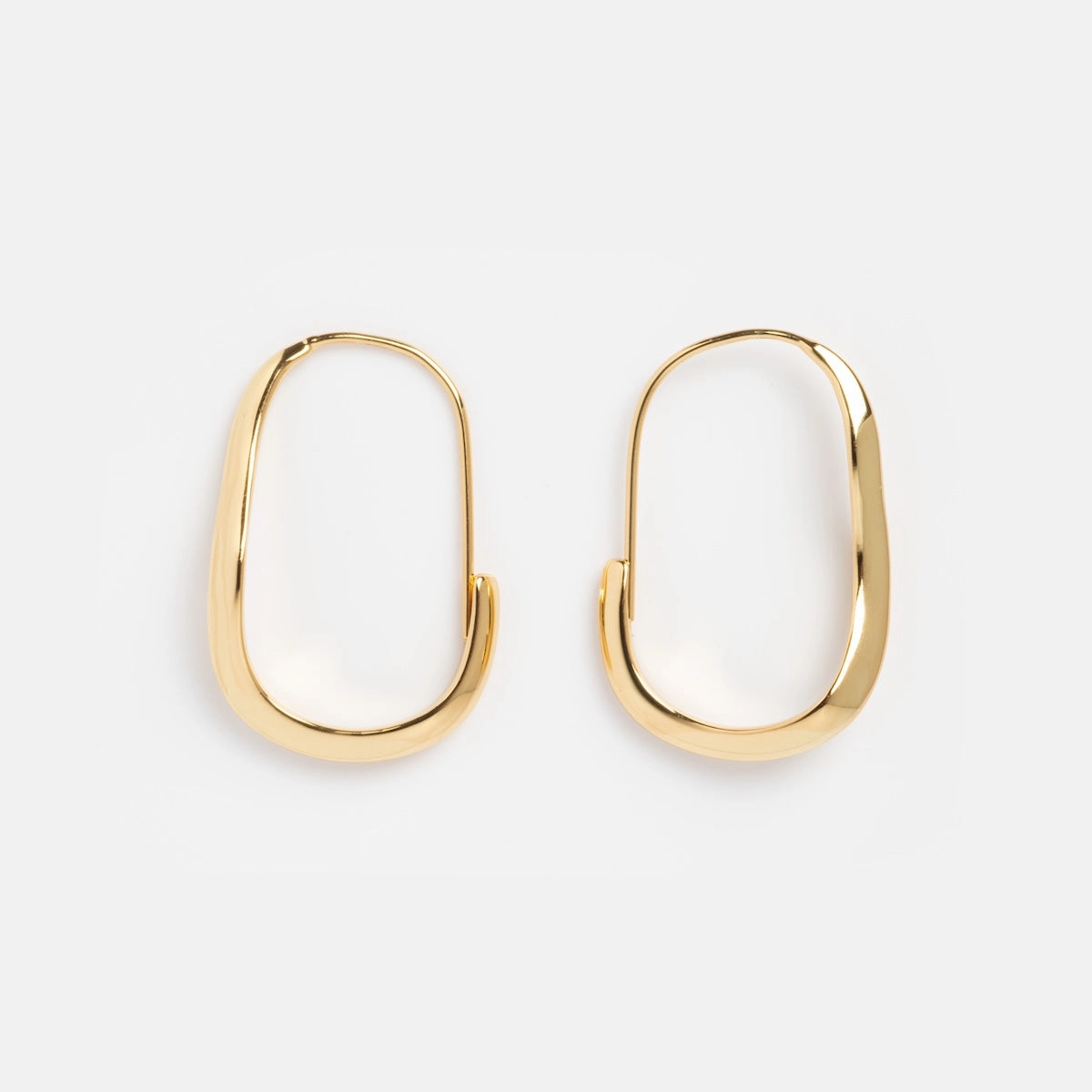 Mia Wave Hoops