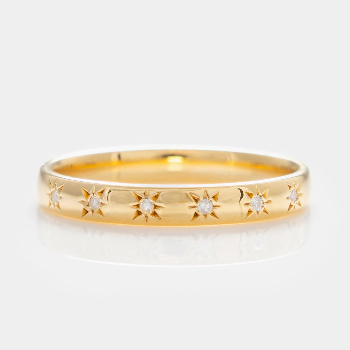 Simple Star Set Diamond Band