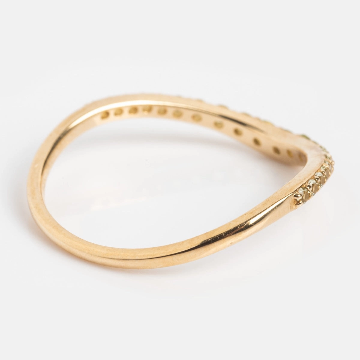 Solid Gold 2025 August Capsule Curved Peridot Stacking Ring