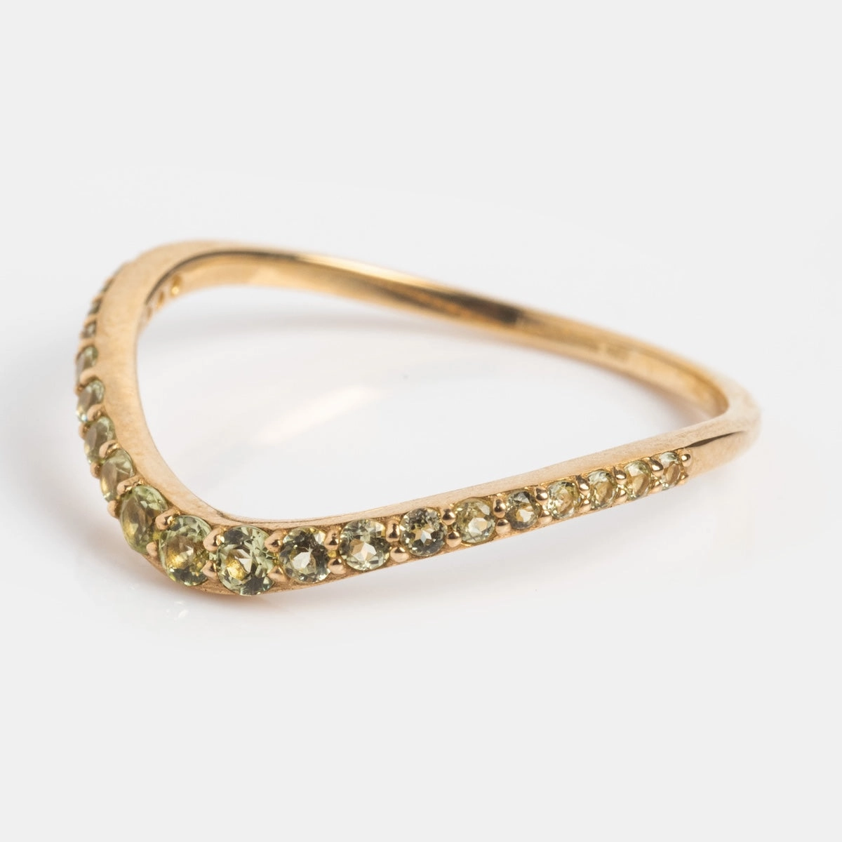 Solid Gold 2025 August Capsule Curved Peridot Stacking Ring