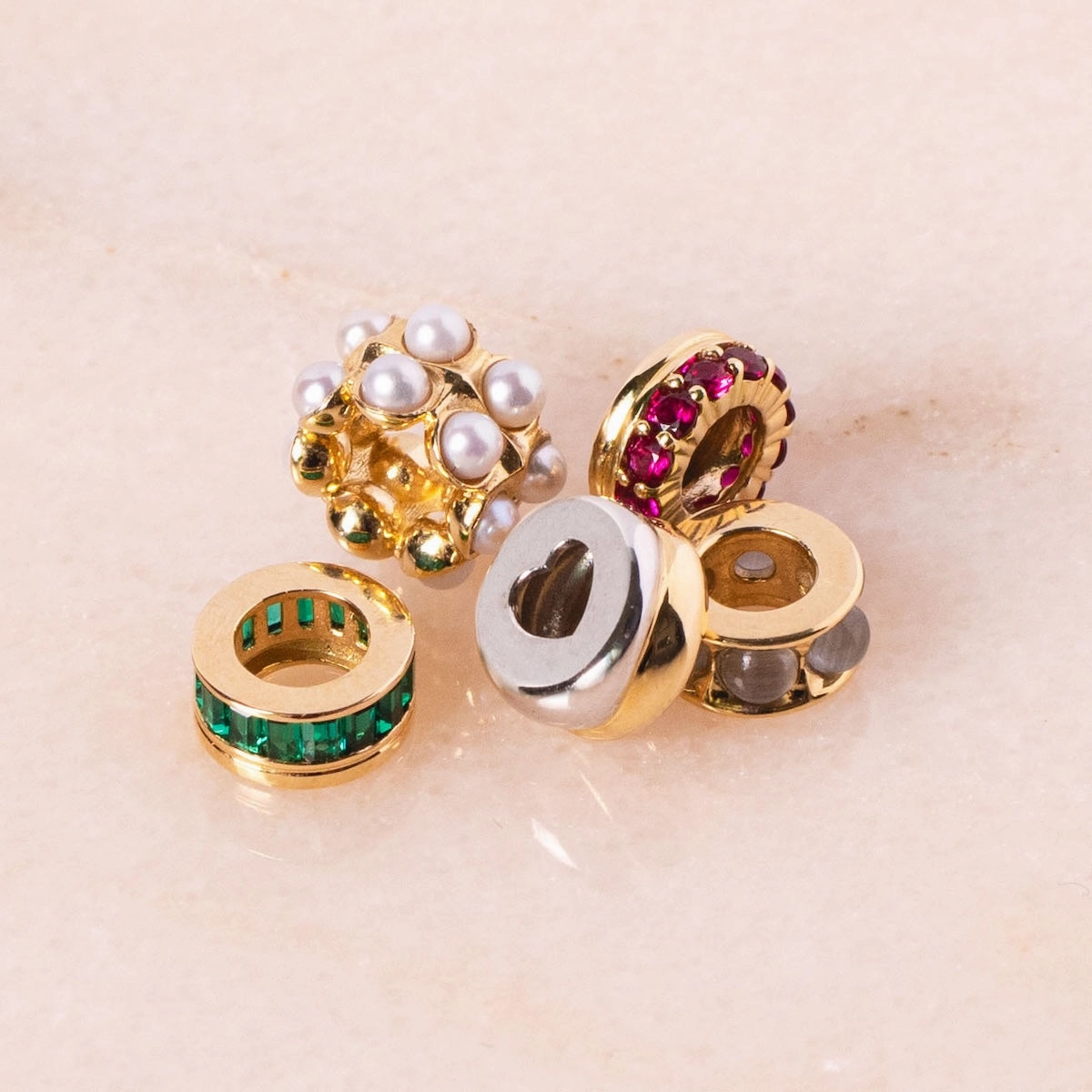 Solid Gold Anniversaire Charm
