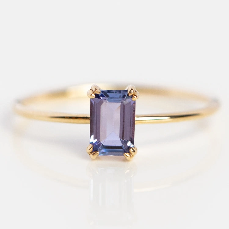 Solid Gold Essential Baguette Birthstone Ring