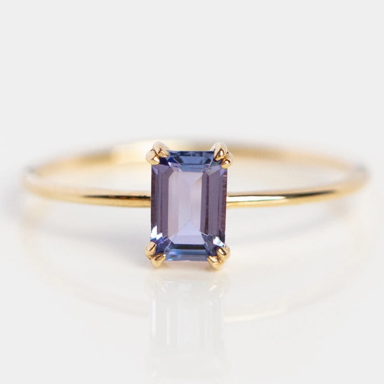Solid Gold Essential Baguette Birthstone Ring