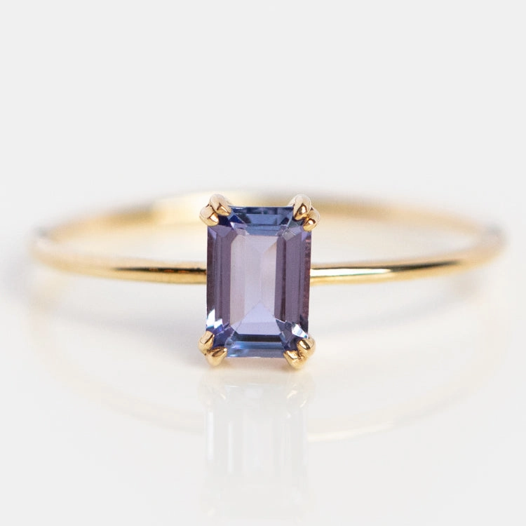 Solid Gold Essential Baguette Birthstone Ring