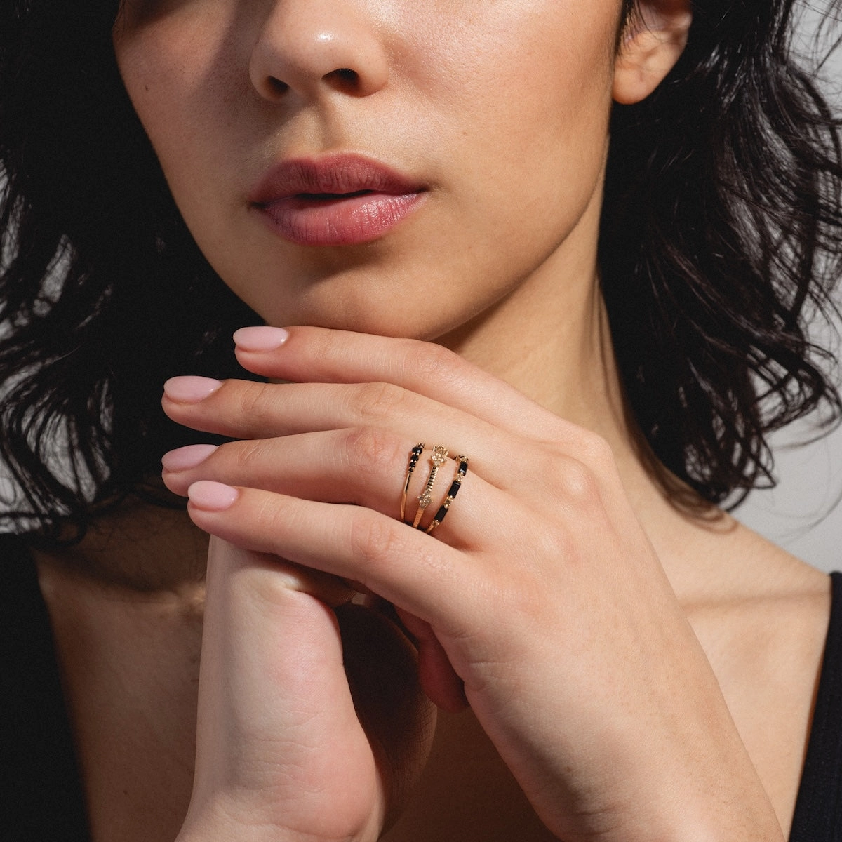Solid Gold Salt and Pepper Diamond Ribbed Ring