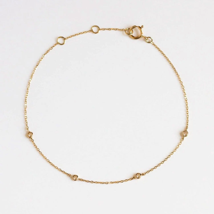 Solid Gold Simple Diamond Chain Bracelet