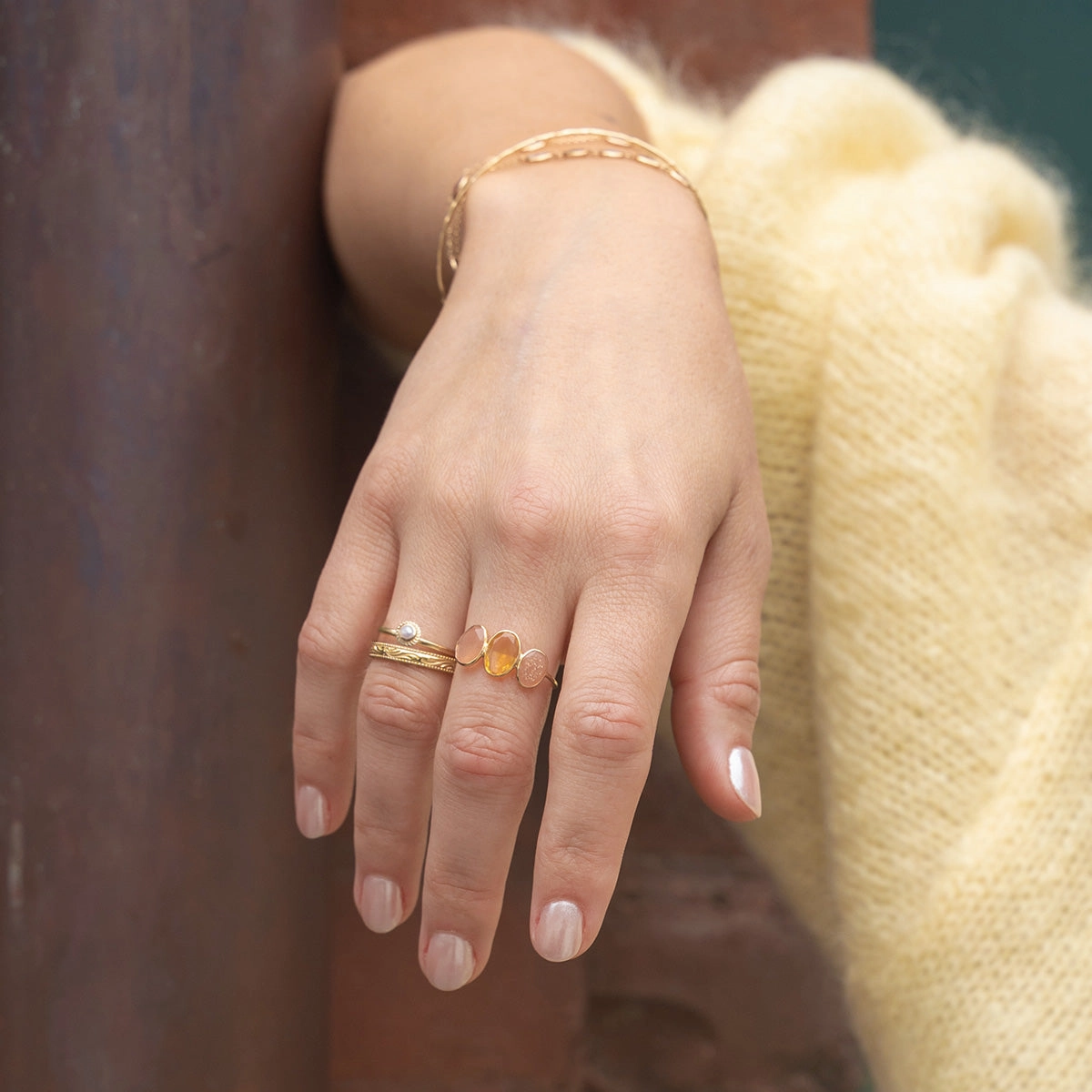 Solid Gold Soft Glow Pearl Ring